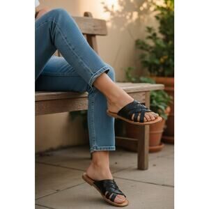 Womens Cocobelle Sandals Tan‎ Black Made In Italy CLEAN Size 7.5